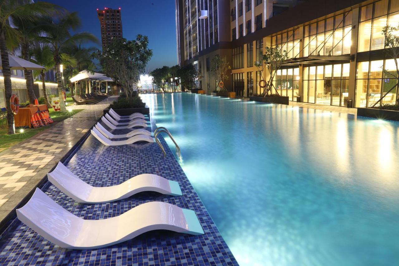 Carinae Danang Hotel Bagian luar foto